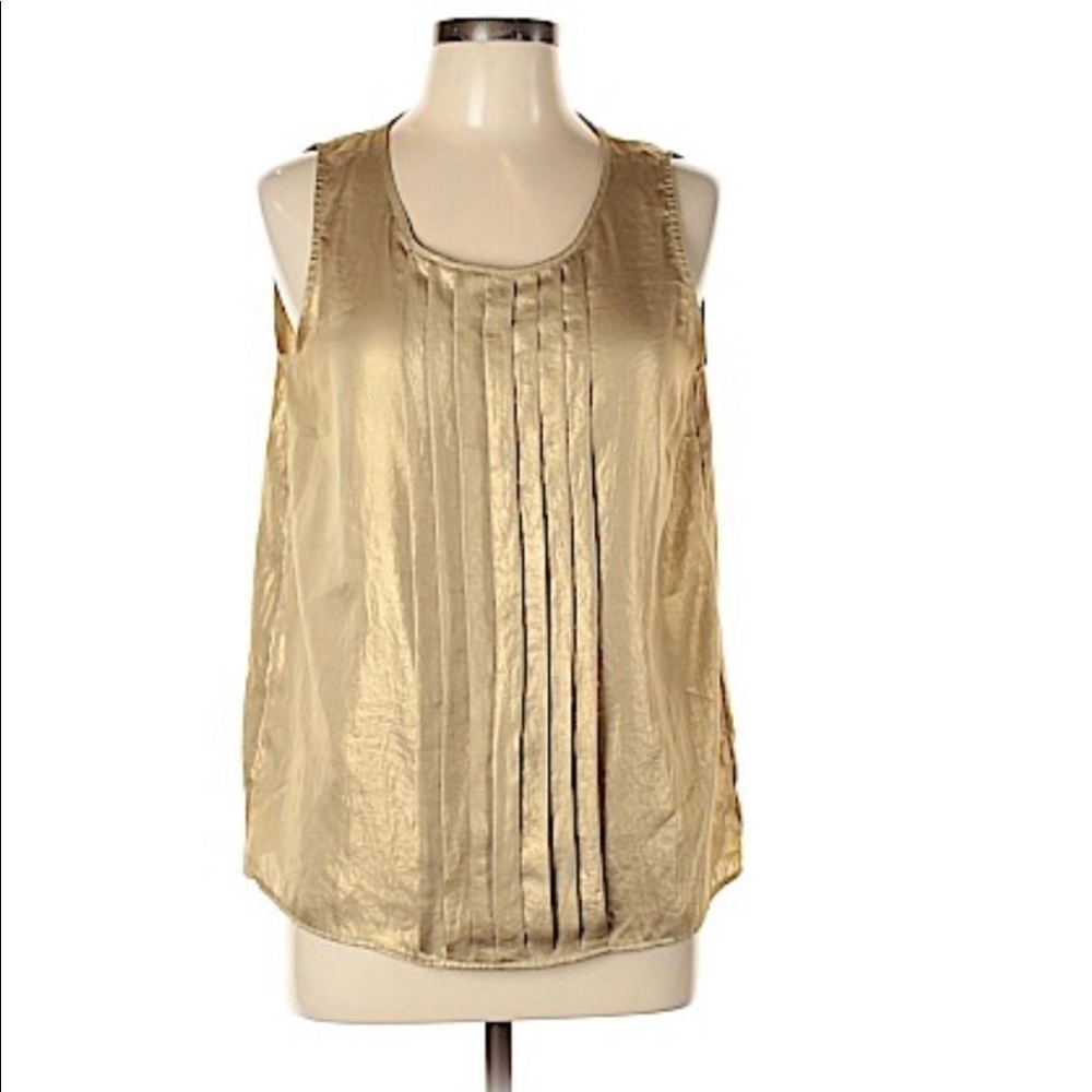 Dana Buchman Sleeveless Top ⚾️